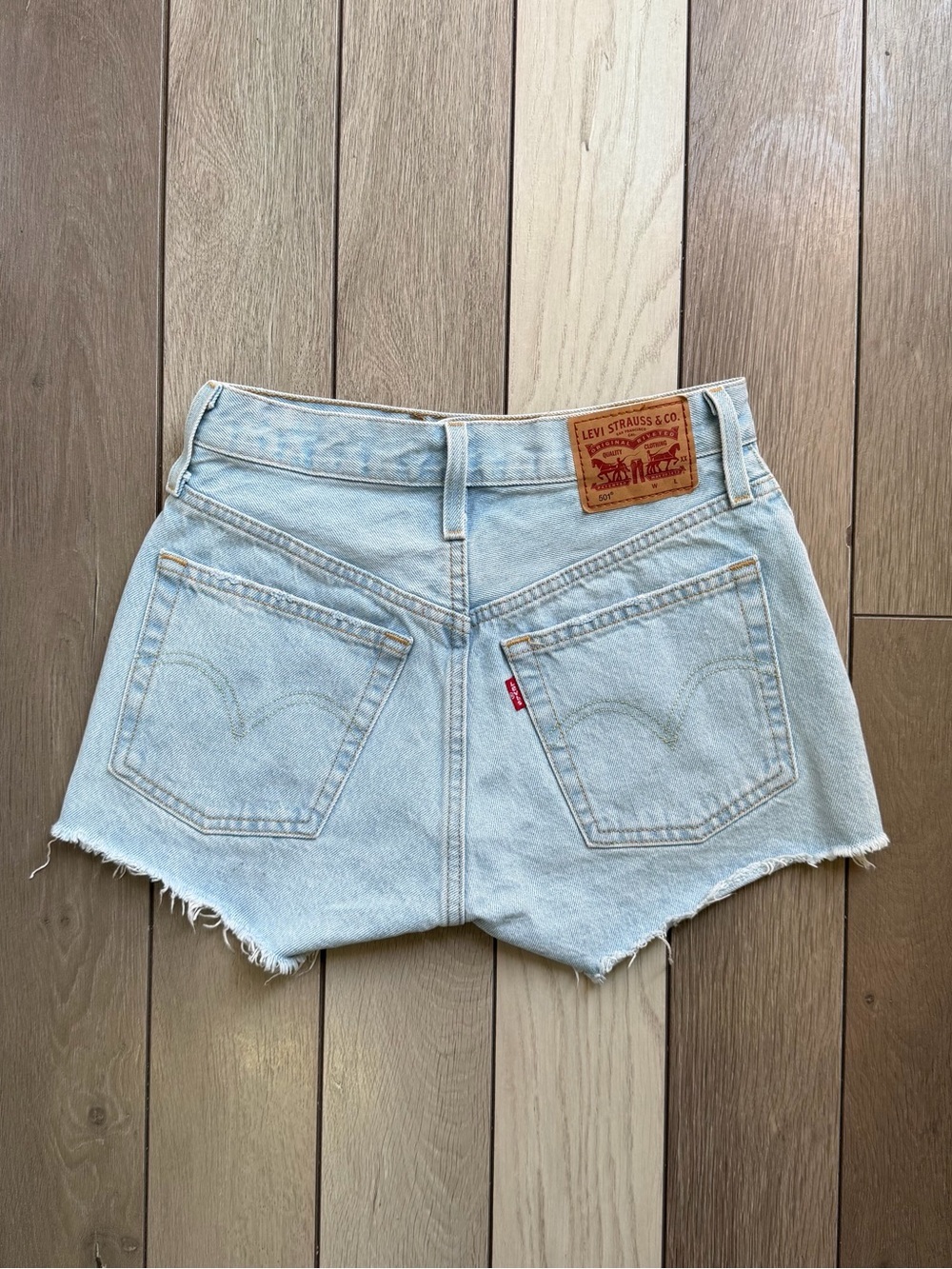 Levi’s 501 Women’s Light Wash Original Fit Distressed Shorts